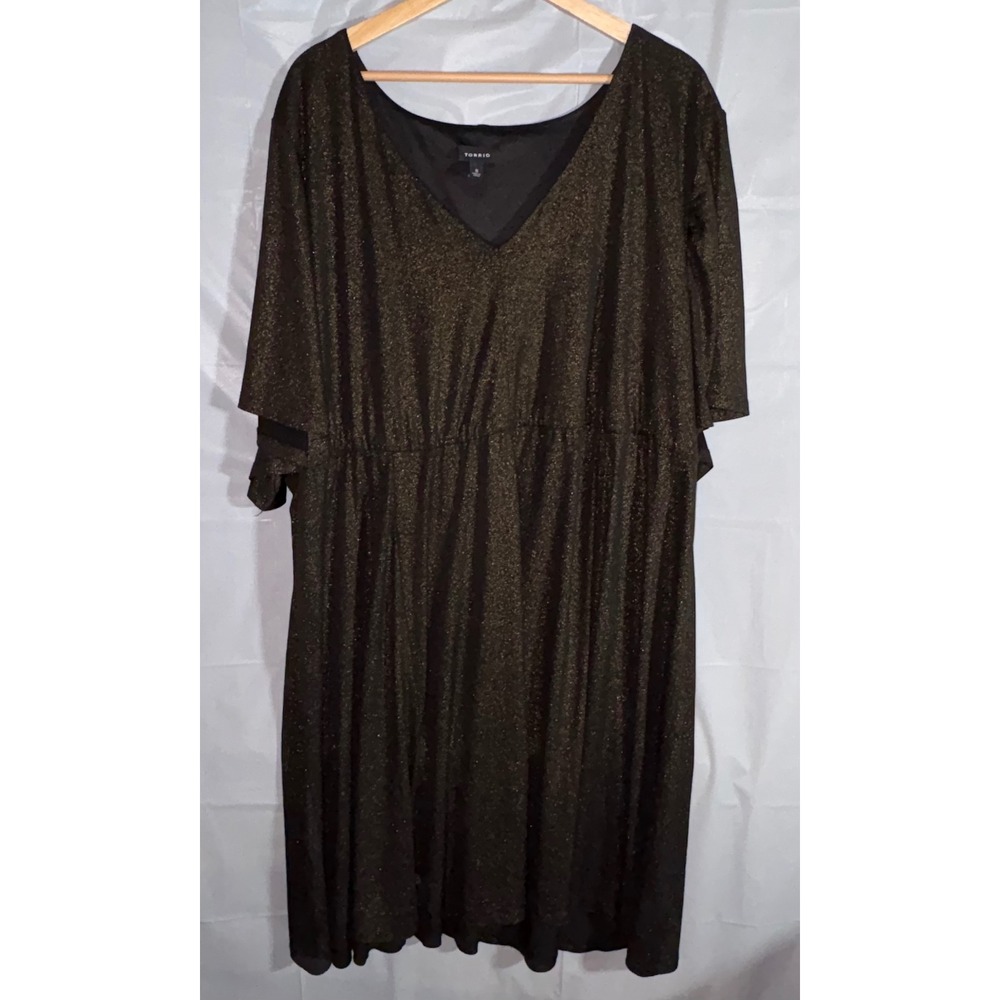 Torrid Dress Womens 5X Plus Size Black Gold Metallic Shimmer V-Neck Flutter Midi